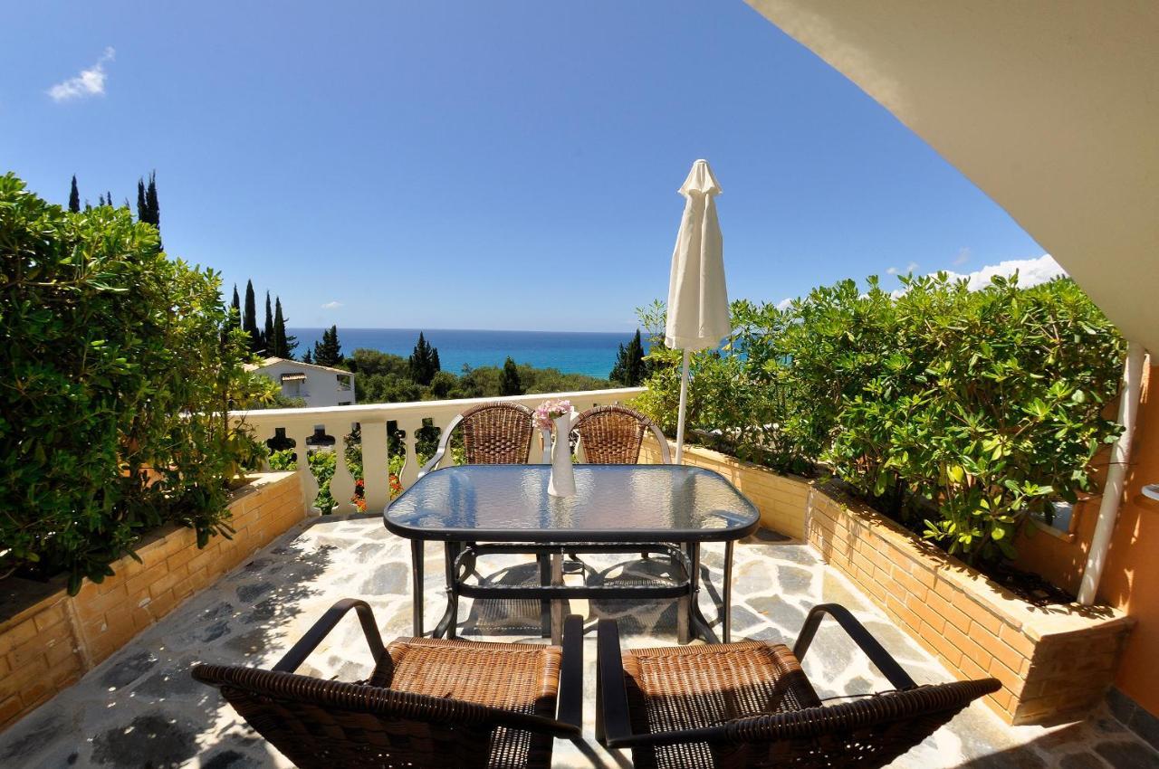 Dina'S Paradise Agios Gordios  Exterior foto